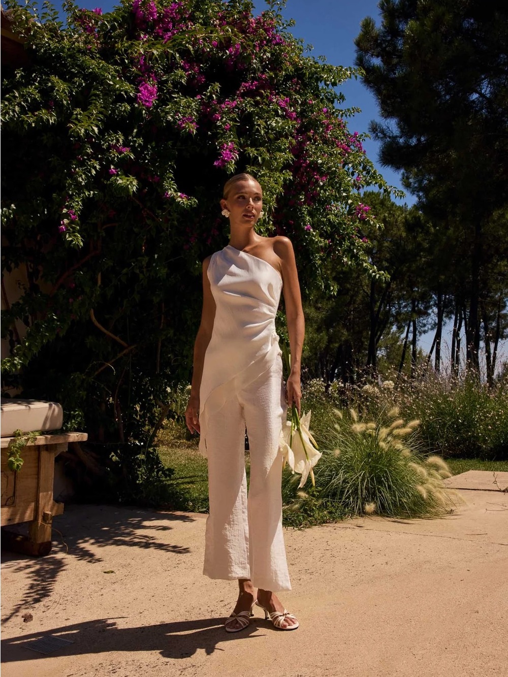 Lady Pipa White Aria Pants